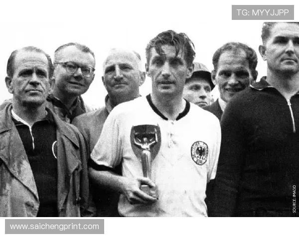 德国夺冠世界杯的历史地位与对足球文化的深远影响